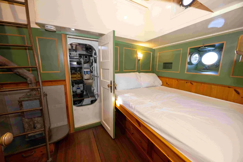 Little Vigilant Yacht Photos Pics master berth and companionway to engine room