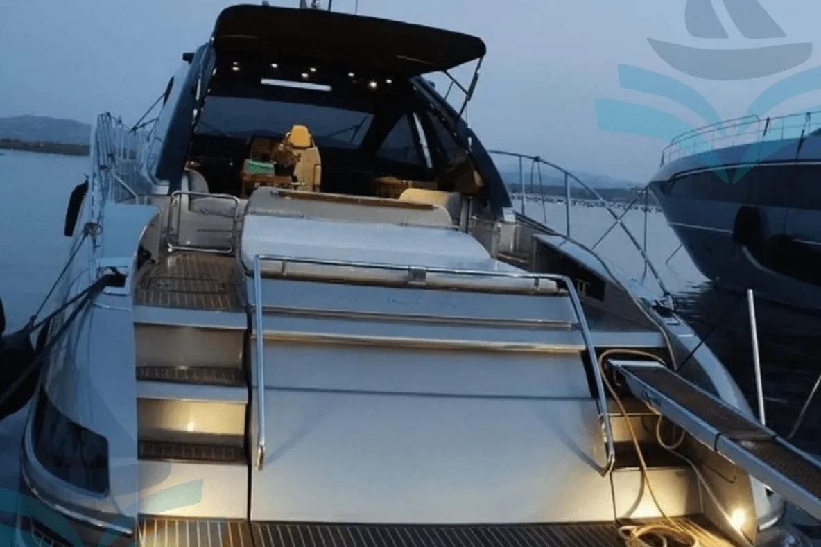 2007 Ferretti Yachts 64 