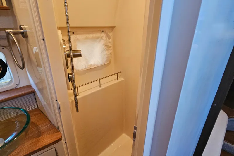 Levon II Yacht Photos Pics Shower area in 2017 Sea Ray Sundancer 350 Coupe yacht bathroom.