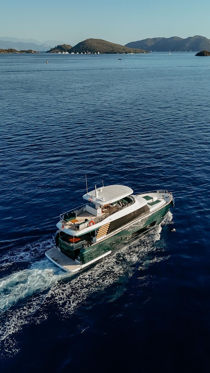 2024 Azimut 66 
