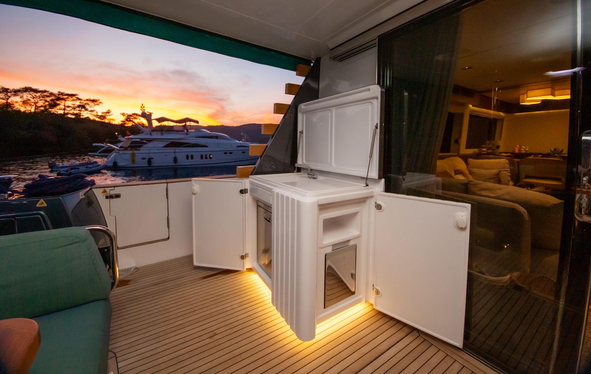 2024 Azimut 66 