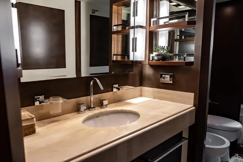 Vea Yacht Photos Pics Luxurious bathroom interior on a 2008 Azimut 75 yacht, featuring elegant fixtures and modern design.