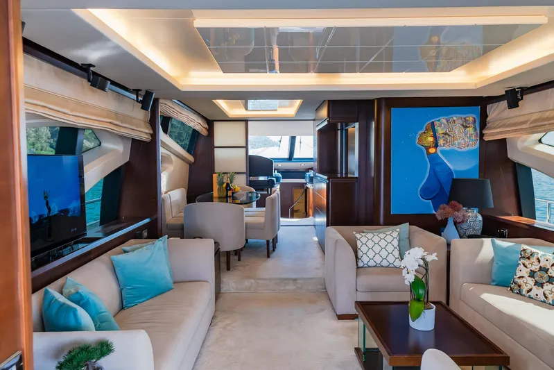 Vea Yacht Photos Pics Luxurious interior of a 2008 Azimut 75 yacht with elegant seating and modern decor.