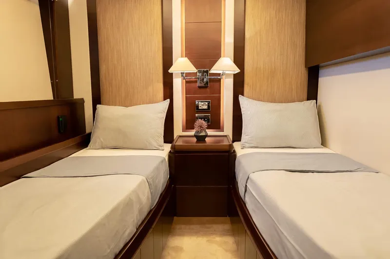 Vea Yacht Photos Pics Twin cabin with modern decor in 2008 Azimut 75 yacht.