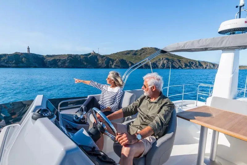 Toot 2 Yacht Photos Pics Manufacturer Provided Image