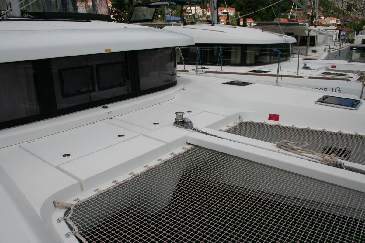2018 Lagoon 42 