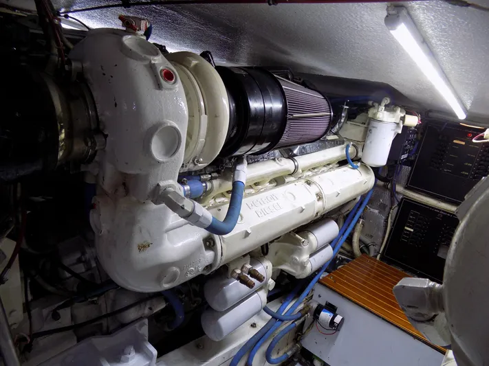 Time Out Yacht Photos Pics 