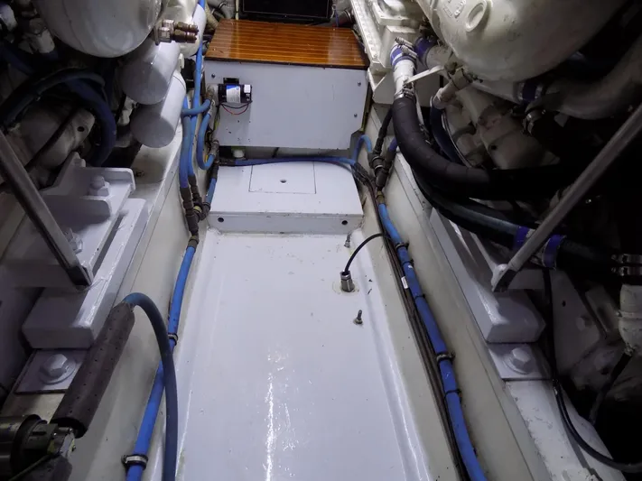 Time Out Yacht Photos Pics 