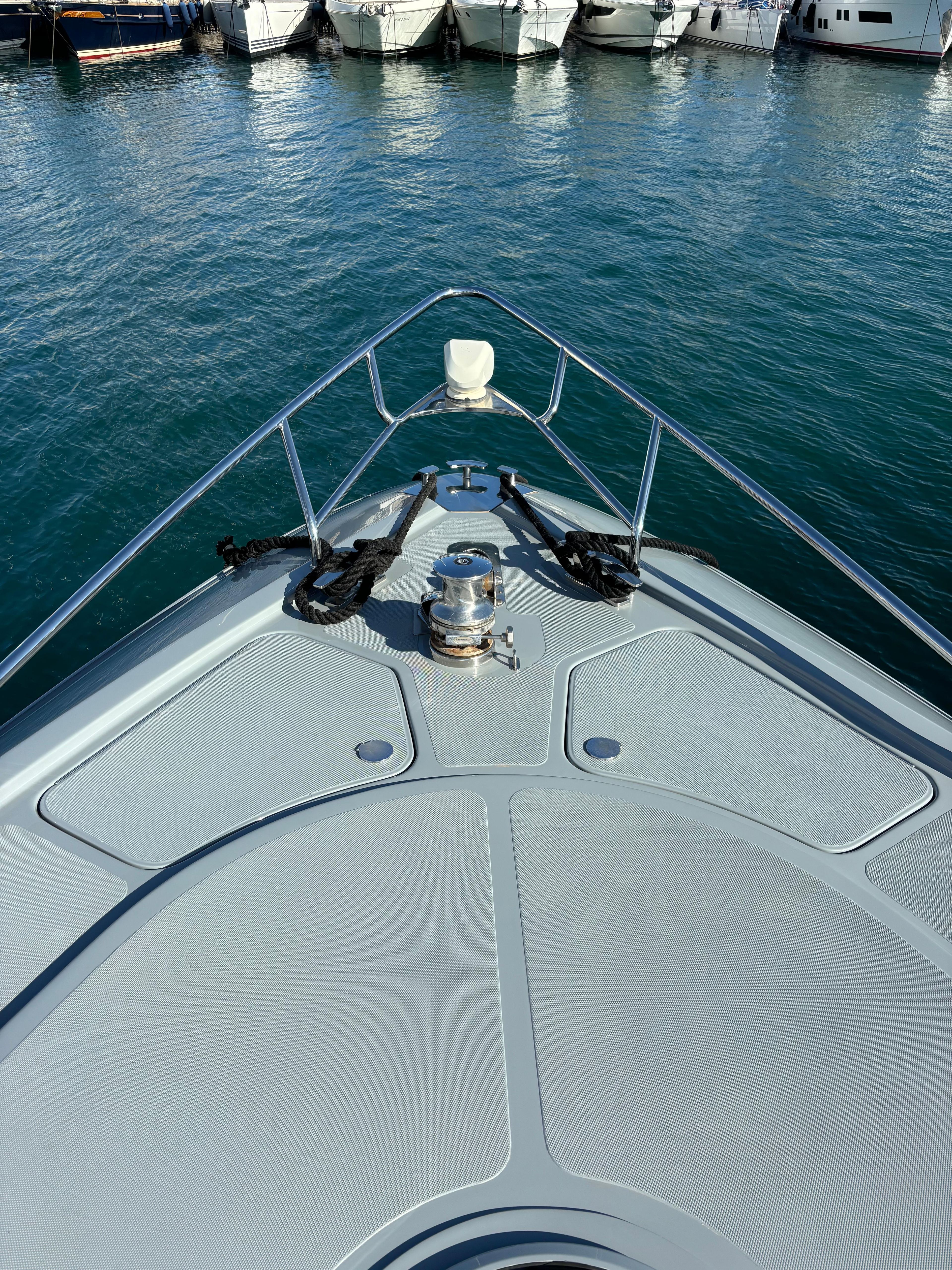 Yacht