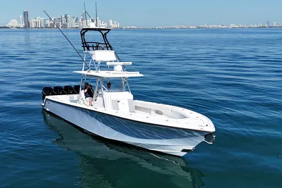 SeaVee 390Z