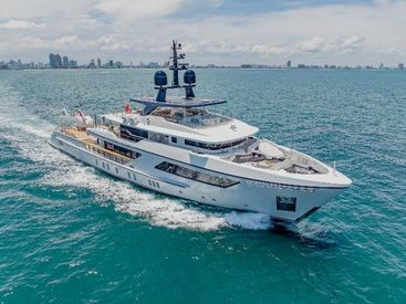 2022 154' Sanlorenzo-500 Explorer Yacht Miami Beach, FL, US