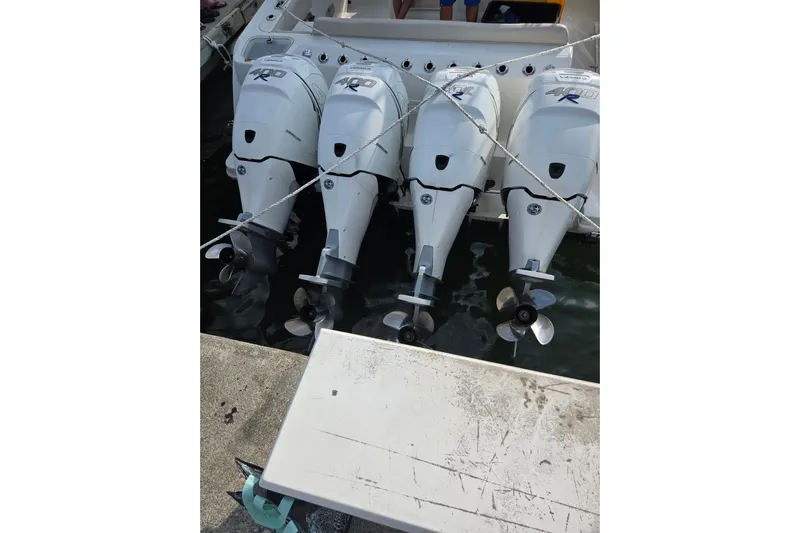  Yacht Photos Pics Four powerful outboard motors on a 2019 Boston Whaler 420 Outrage boat.