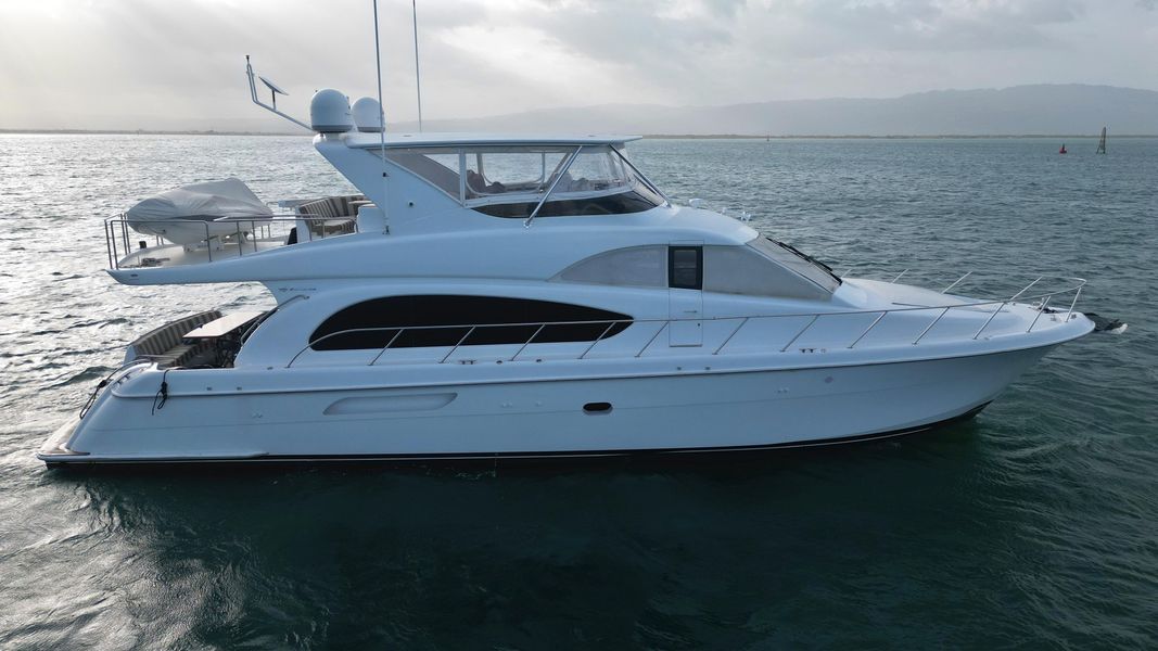 2006 Hatteras 64 Motor Yacht