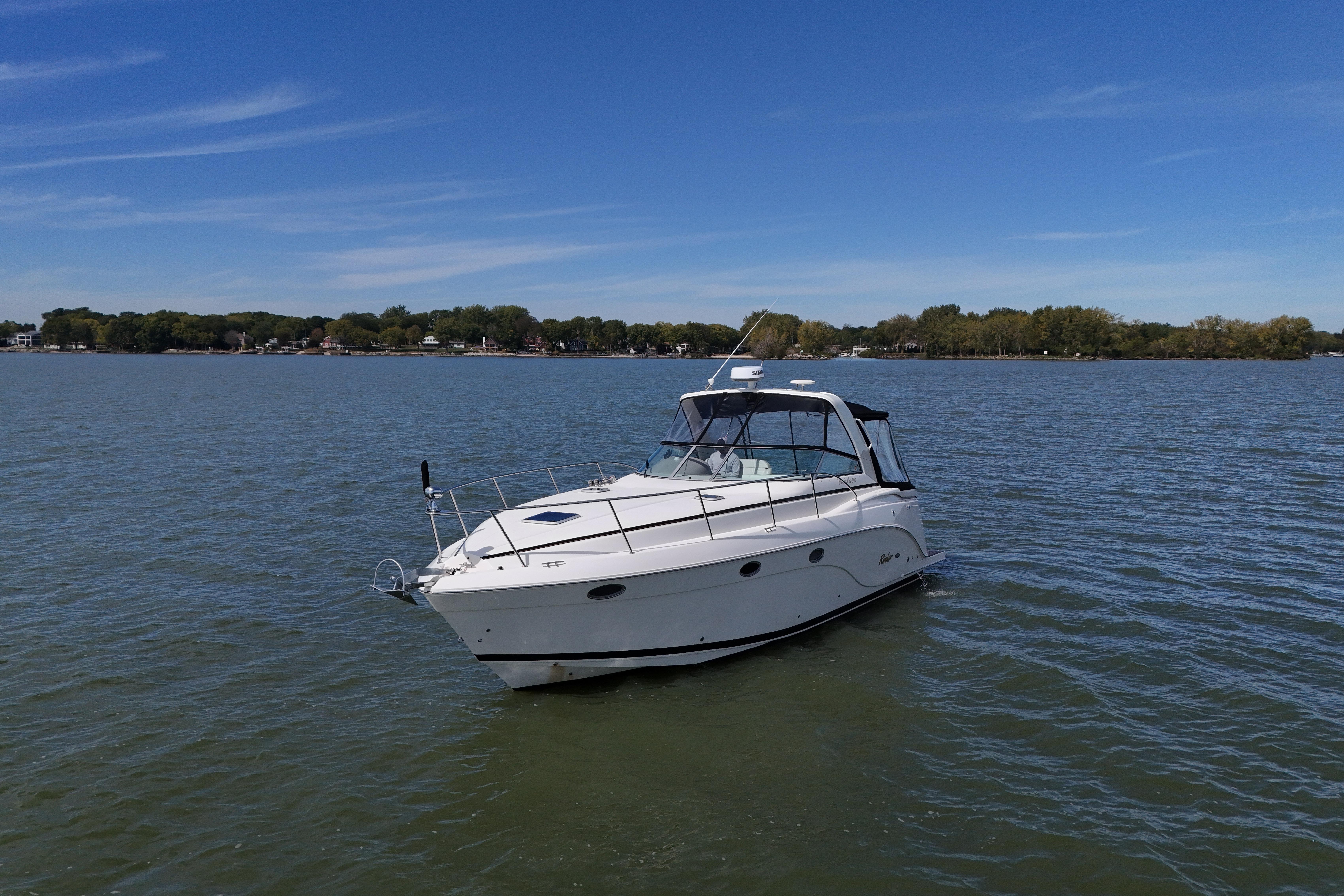 2006 Rinker 360 Express Cruiser Cruiser for sale - YachtWorld