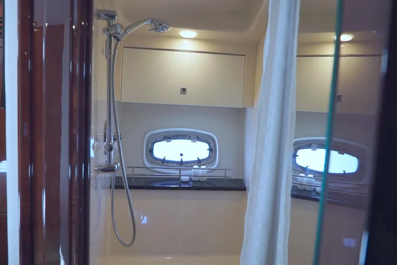 Door V Door Yacht Photos Pics 