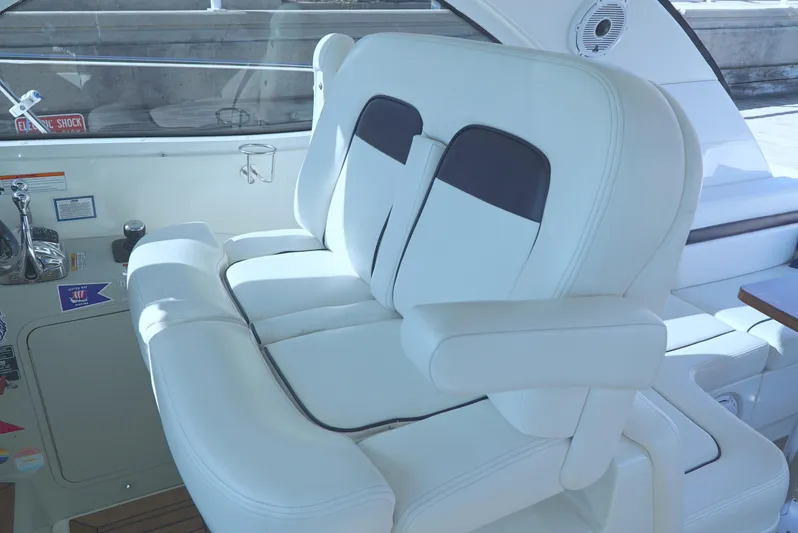 Door V Door Yacht Photos Pics 