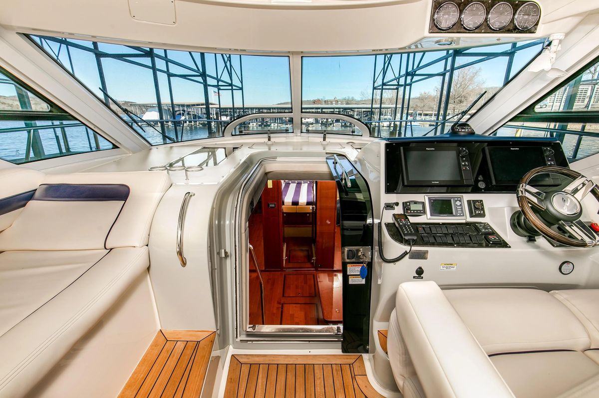 2011 Sea Ray 47 