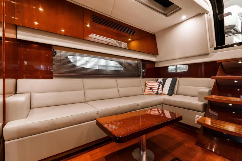 Door V Door Yacht Photos Pics 