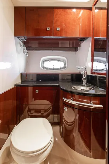 Door V Door Yacht Photos Pics 