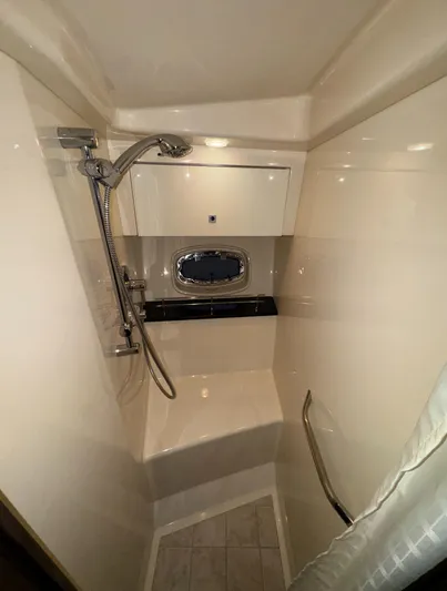 Door V Door Yacht Photos Pics 