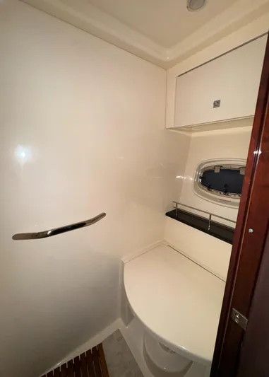 Door V Door Yacht Photos Pics 