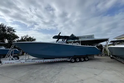 Invincible 46 Catamaran