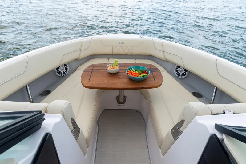  Yacht Photos Pics Manufacturer Provided Image