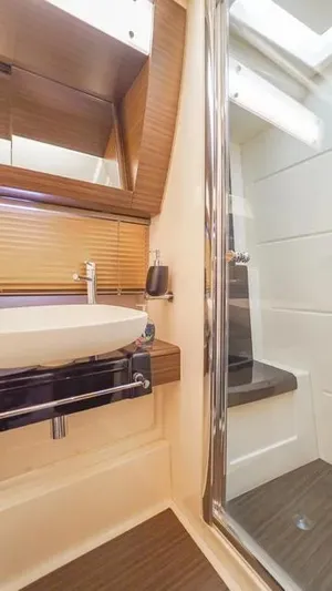 Brigadone Yacht Photos Pics 