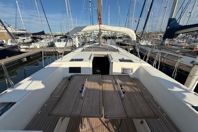 Yacht