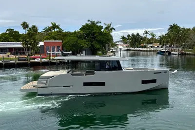 De Antonio Yachts D50 Coupé