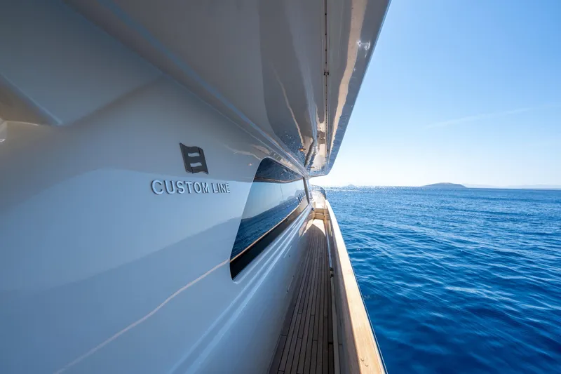 La Luce Yacht Photos Pics Custom Line Navetta 26 yacht cruising on open sea, 2008 model, side view.