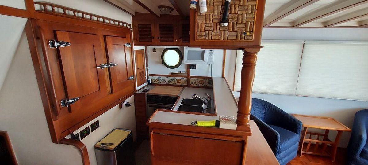 1985 Kadey-Krogen 42 Pilothouse Trawler