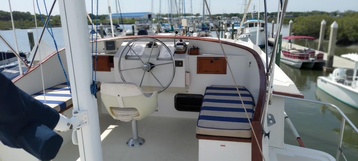 1985 Kadey-Krogen 42 Pilothouse Trawler