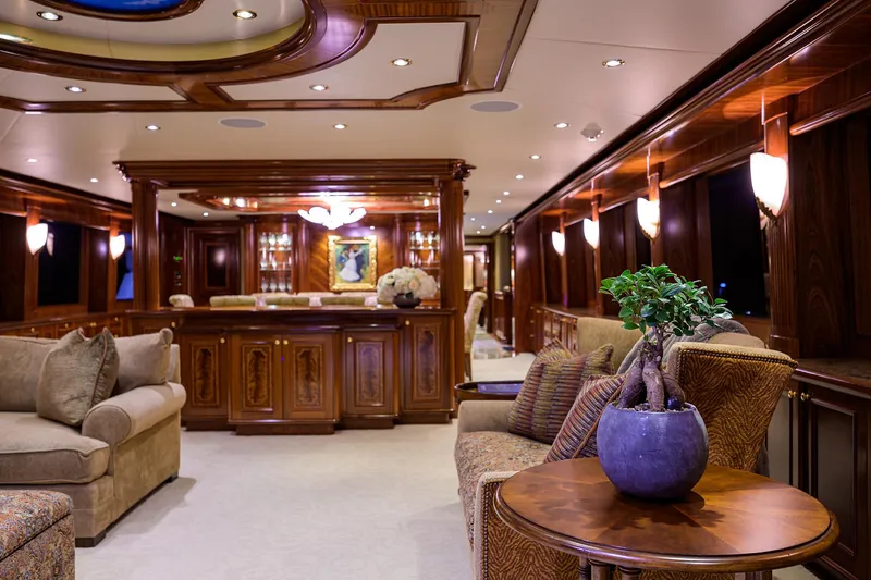Excellence Yacht Photos Pics Luxurious Richmond Yachts 150 interior, 2010 model, featuring elegant wood paneling and plush seating.