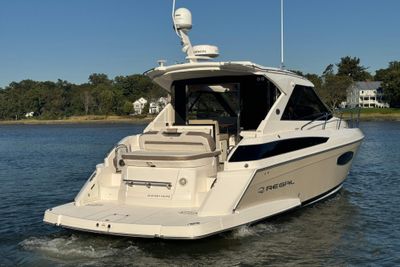 Yacht