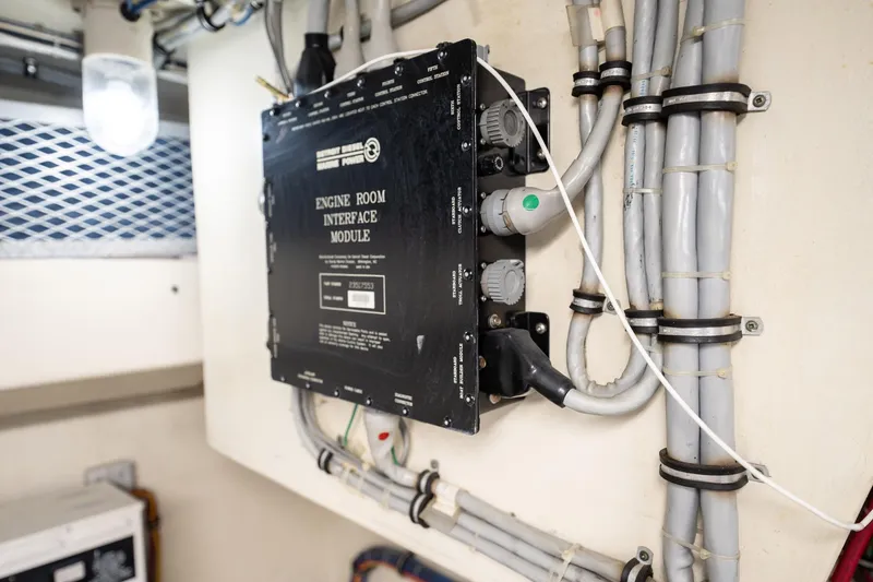 Hatt's Off Yacht Photos Pics Engine room interface module in 1998 Hatteras 74 Cockpit Motor Yacht.