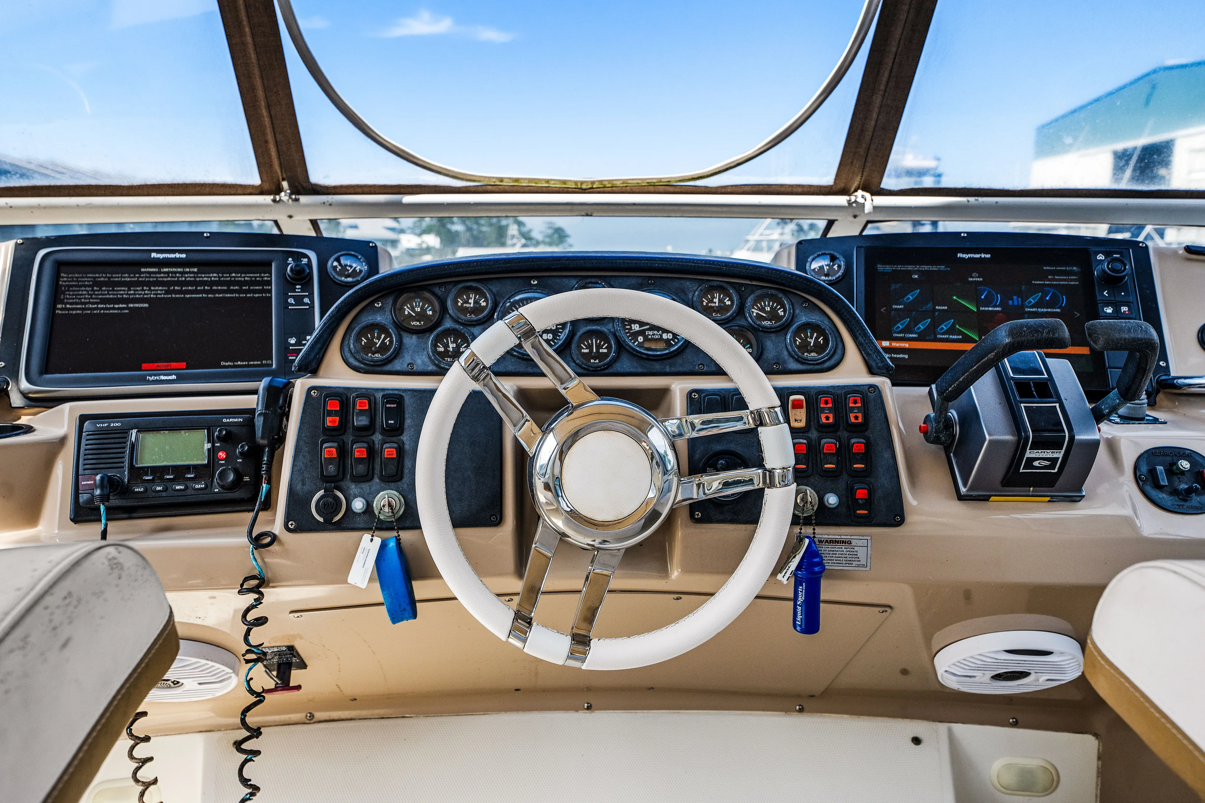 Loophole Yacht Photos Pics 