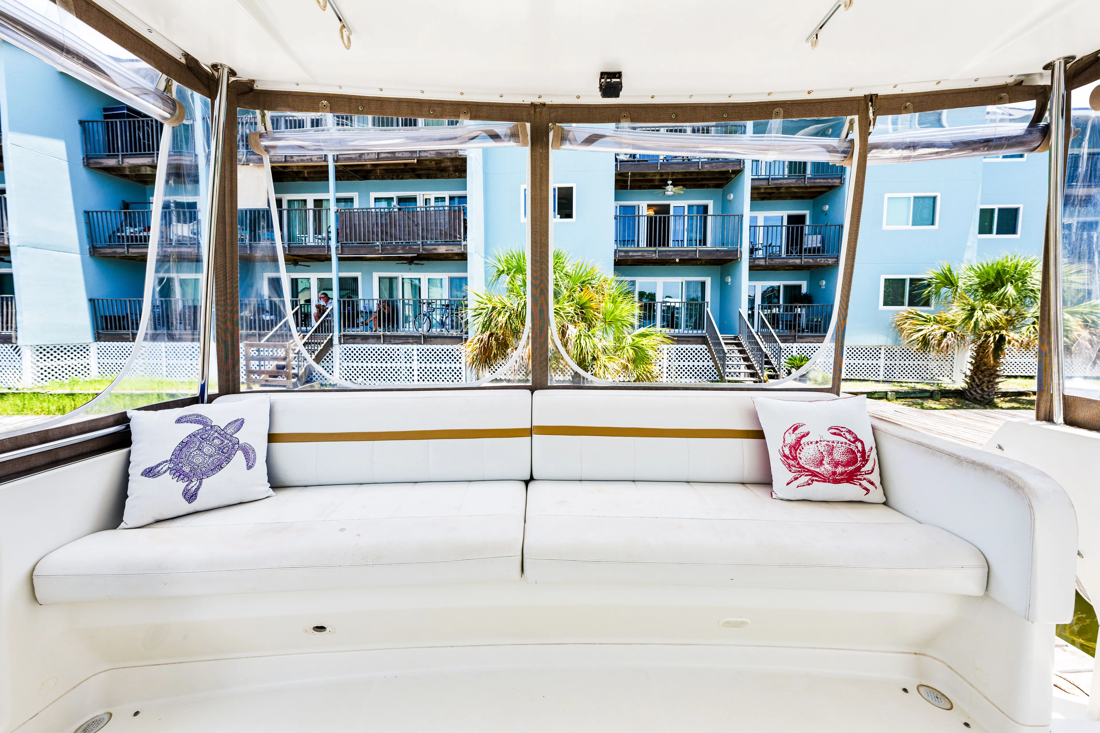 Loophole Yacht Photos Pics 