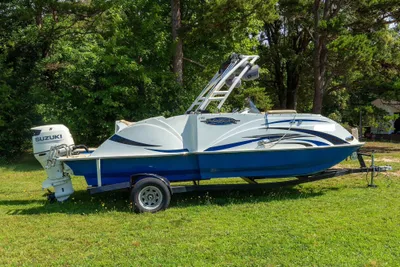 Caravelle Razor 219UU