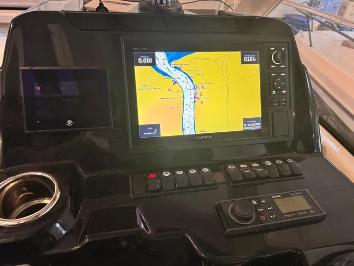  Yacht Photos Pics Beneteau Antares 9 dashboard with Garmin navigation system, 2022 model.