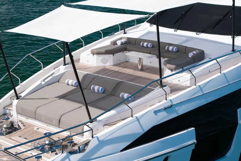 No Name Yacht Photos Pics Luxurious 2022 Azimut Grande 27 METRI yacht with spacious sun deck and elegant seating.