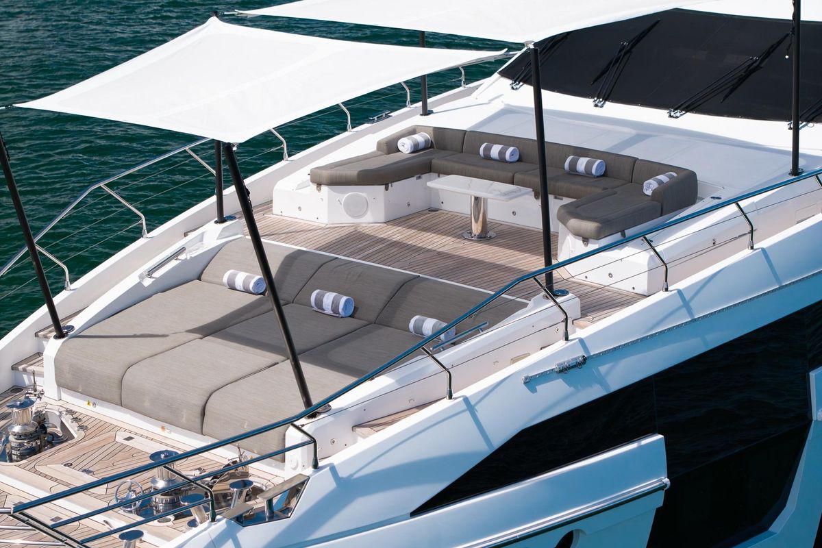 2022 Azimut 88 