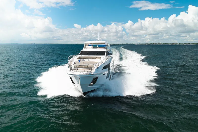 No Name Yacht Photos Pics Azimut Grande 27 METRI yacht cruising on open sea, 2022 model.