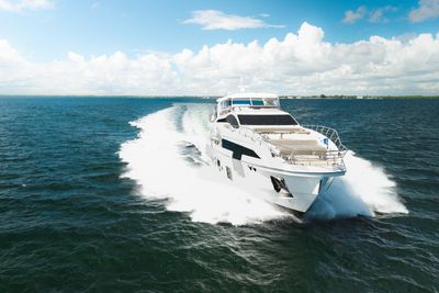 Yacht