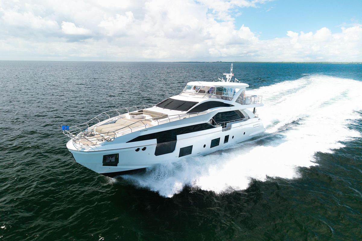 2022 Azimut 88 