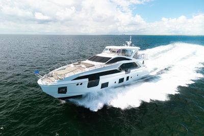 Yacht
