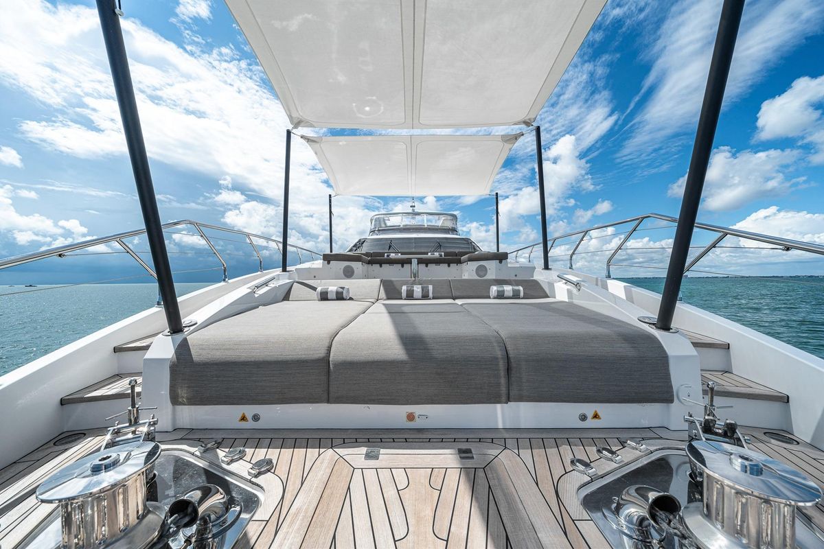 2022 Azimut 88 