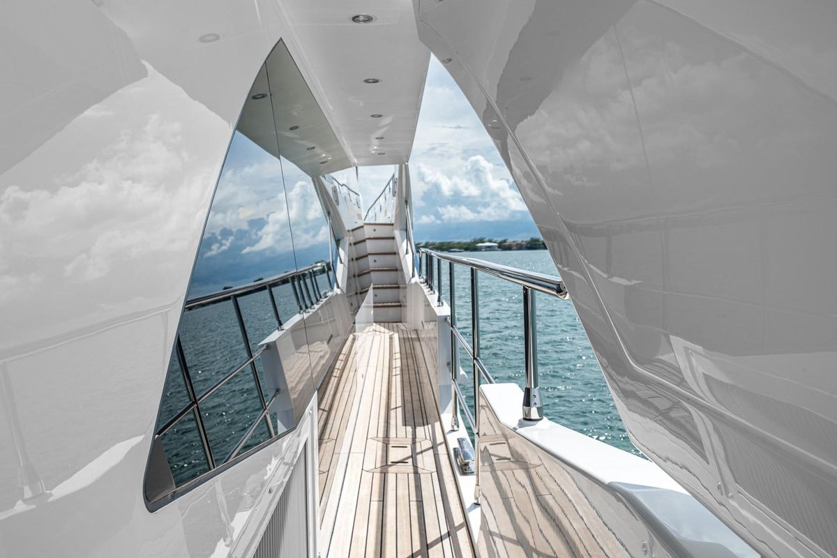 2022 Azimut 88 