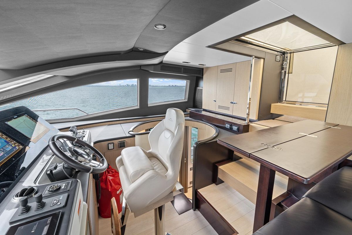 2022 Azimut 88 