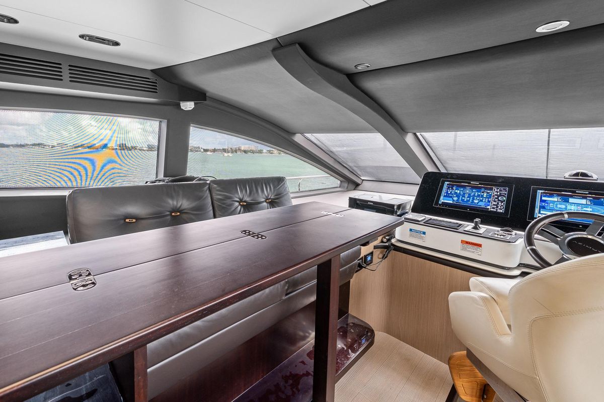 2022 Azimut 88 